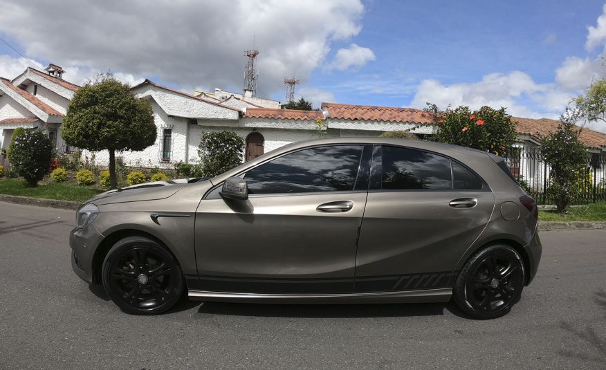 Mercedes Benz A200