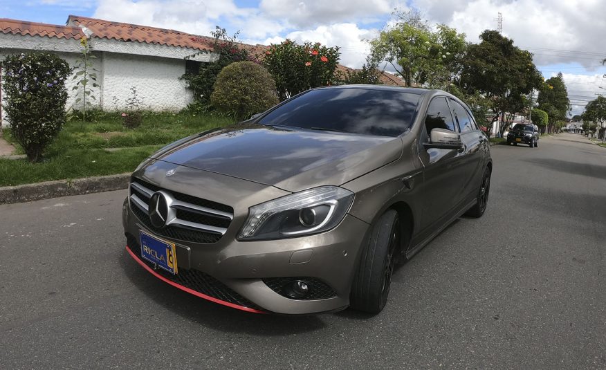 Mercedes Benz A200