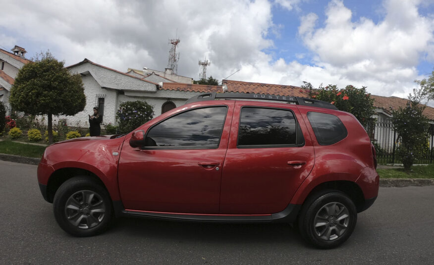 Duster Roja 4×4 Mod