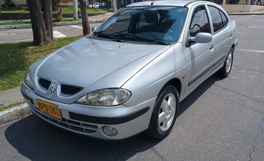 RENAULT MEGANE 2003